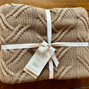 Boll & Branch Chunky Cable Organic Knit Throw Blanket in Wheat, NWT